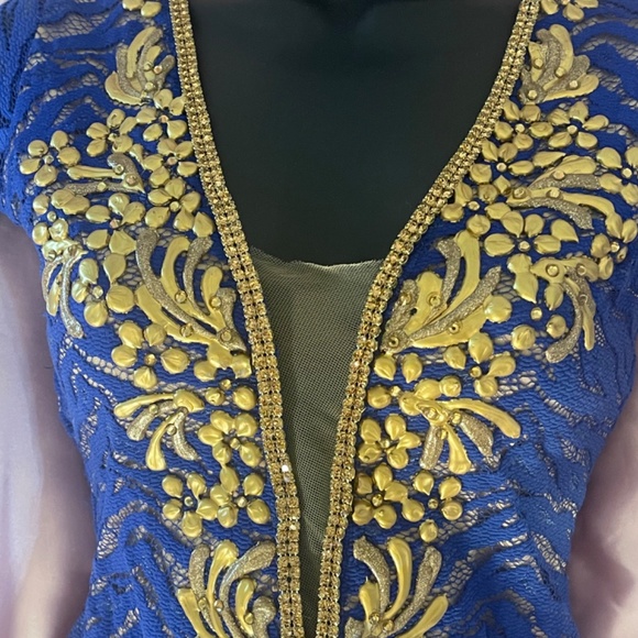 Baccio Gold designer Dress with Swarovski’s and paint - Picture 9 of 14